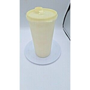 Tupperware Sheer 48 oz Juice Container  #261‎ #563 #564 Handolier Lid Vtg